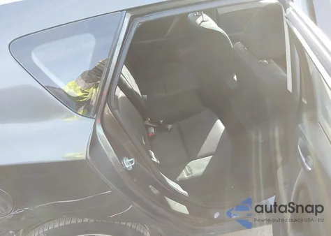 2013 Mazda Mazda3 I Touring z USA, uszkodzony, nr VIN JM1BL1L77D1792890